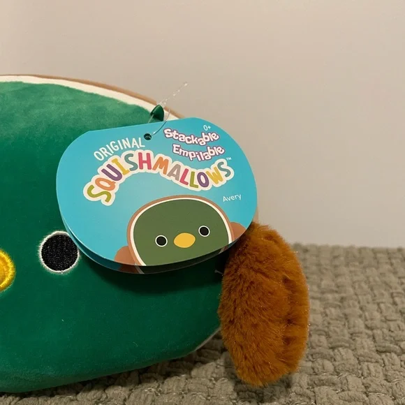 Avery Squishmallow Stackable - Picture 2 of 3